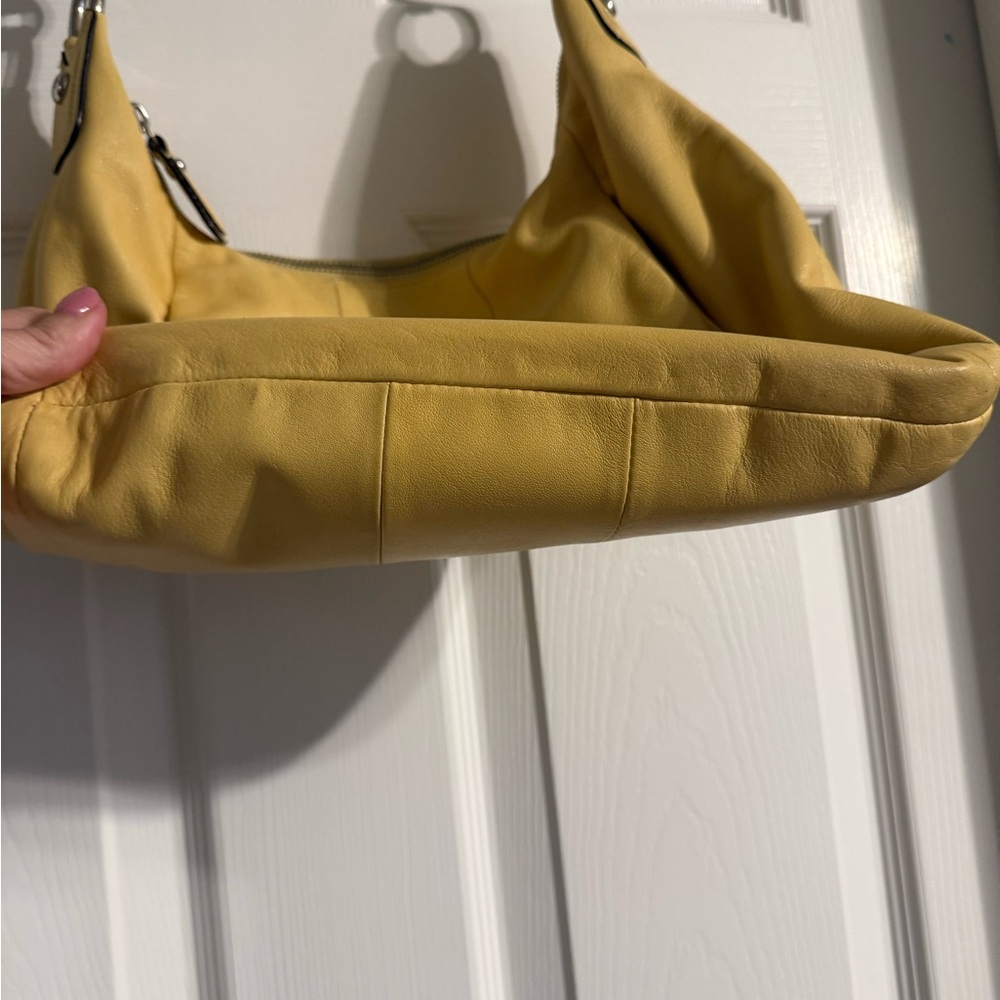Coach Buttercup Yellow Leather Shoulder Bag - Picture 5 of 14